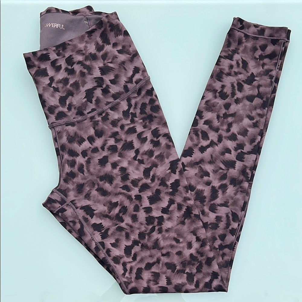 Caila Leopard Print Leggings Women’s small